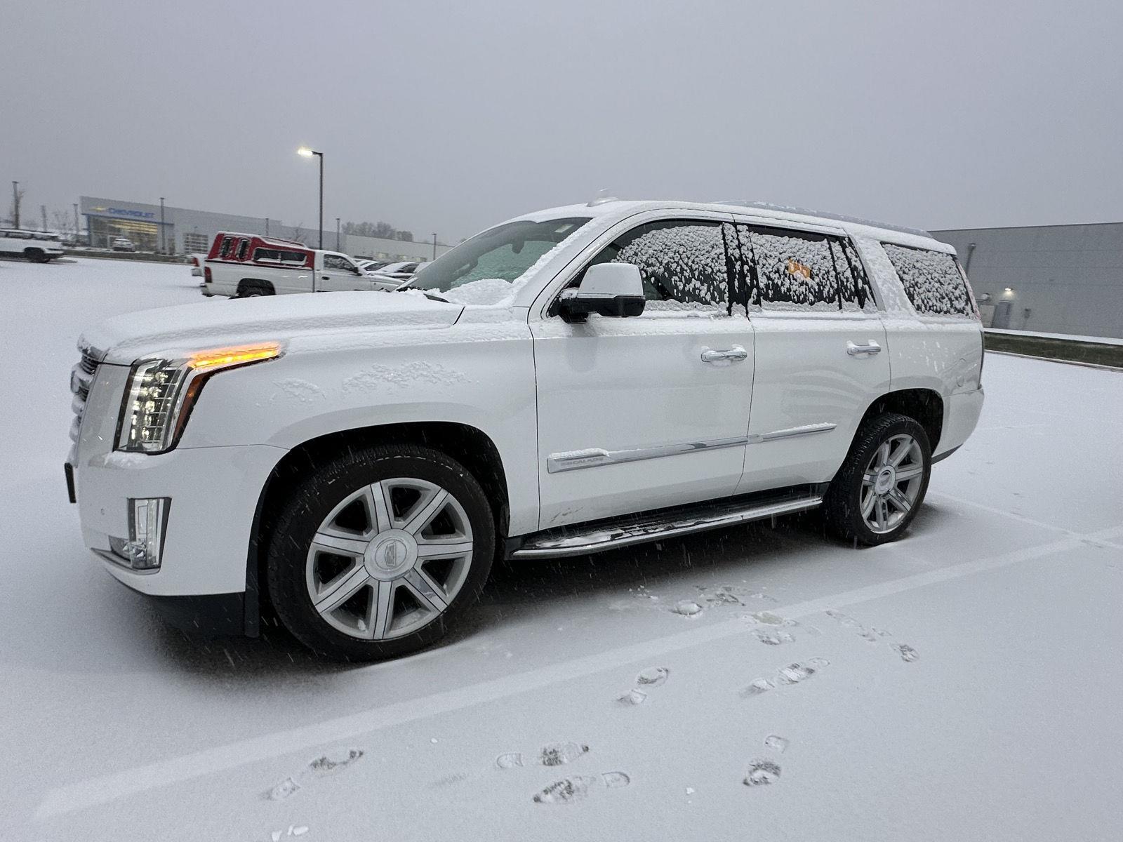Used 2016 Cadillac Escalade Luxury with VIN 1GYS4BKJ3GR186034 for sale in Kansas City
