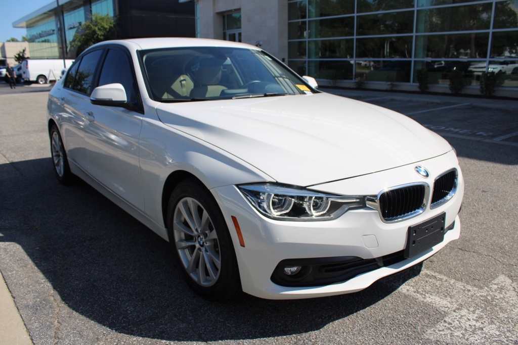 2018 Bmw 320i xDrive Sedan photo 3