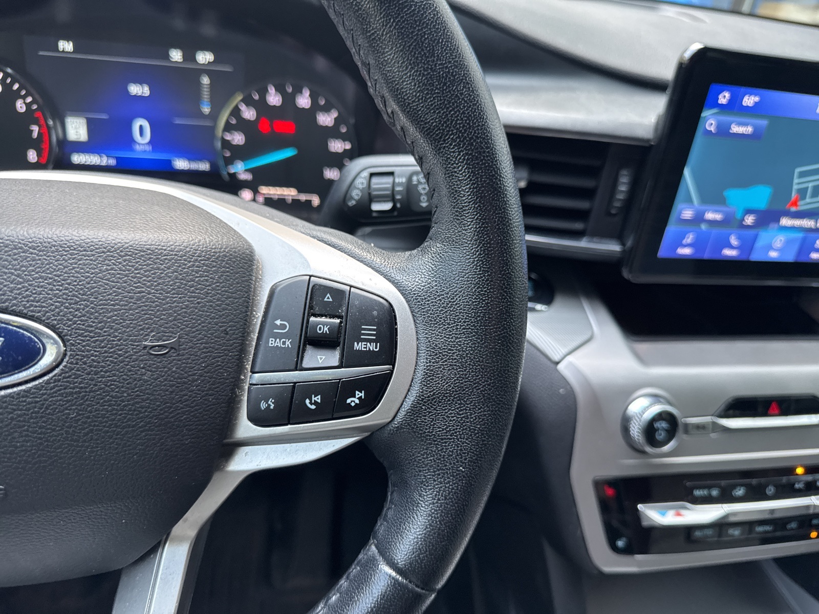 2022 Ford Explorer XLT photo 26