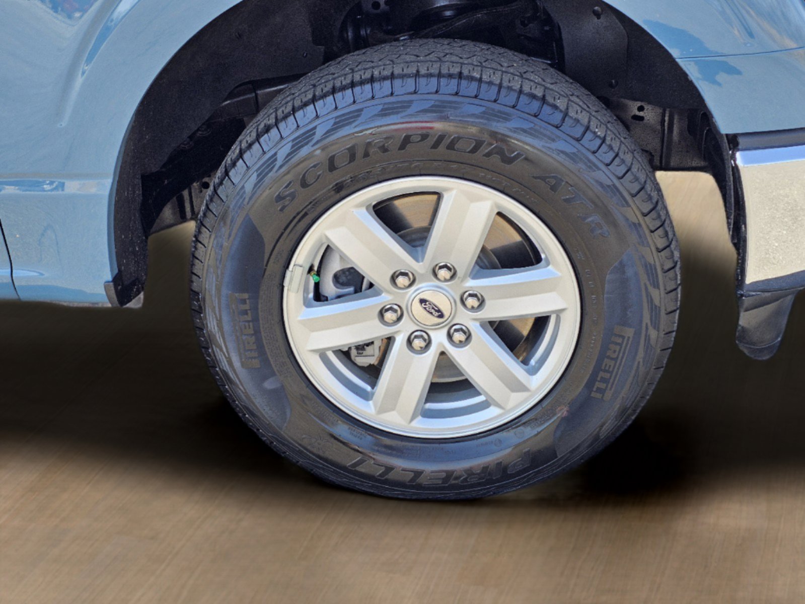 2023 Ford F-150 XLT photo 4