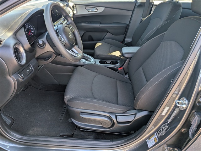 2021 Kia Forte FE photo 10