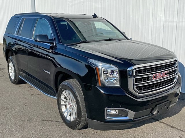 2017 Gmc Yukon SLT photo 2