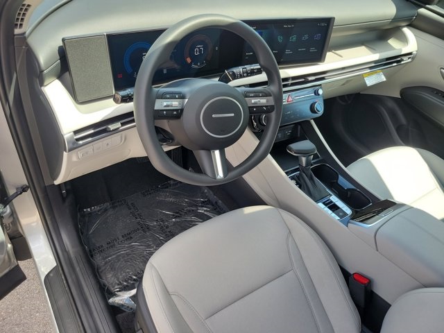 2026 Hyundai Tucson SEL photo 16