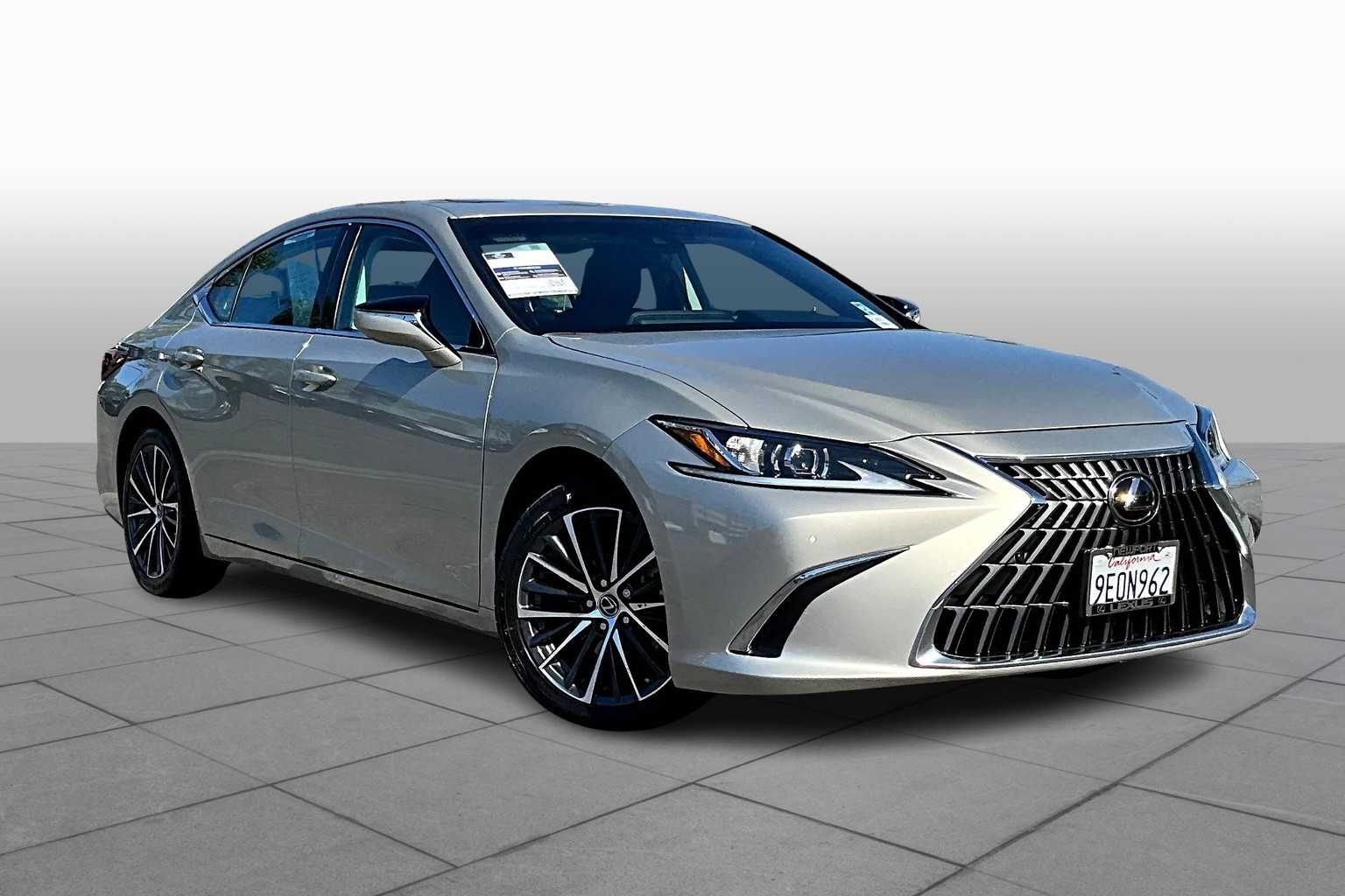 2023 Lexus ES 350 photo 2