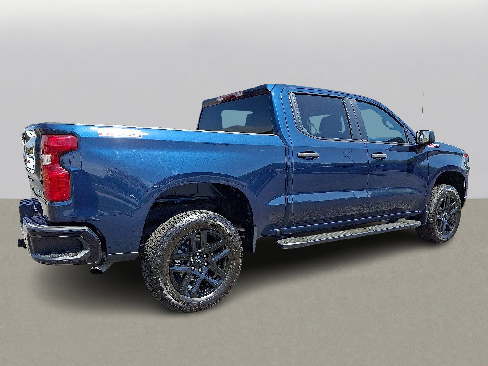 2023 Chevrolet Silverado 1500 Custom Trail Boss photo 11