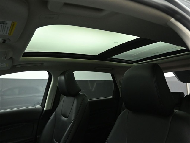 2022 FORD EDGE - Image 19