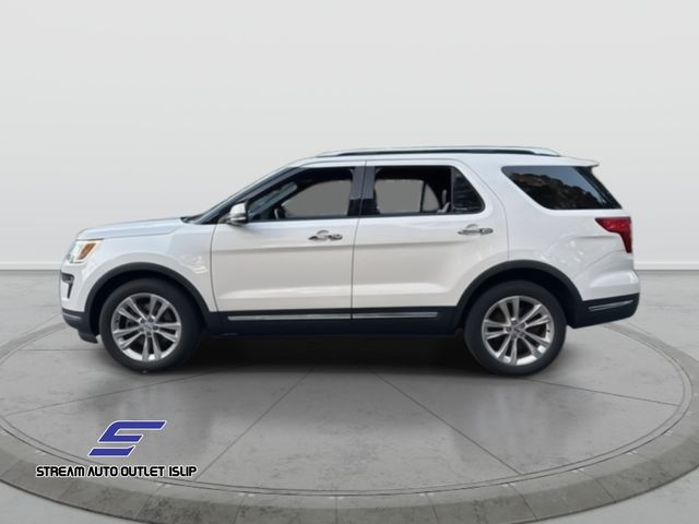 2019 Ford Explorer Limited photo 4