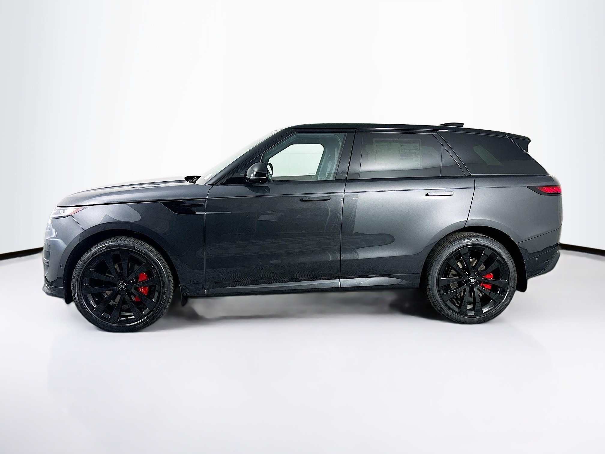 2025 Land Rover Range Rover Sport P400 Dynamic SE photo 8