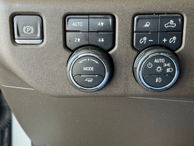 2024 Chevrolet Silverado 1500 LTZ photo 34