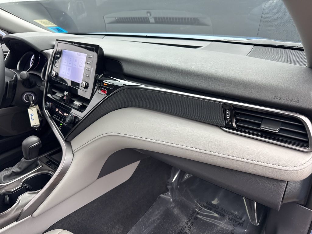 2024 Toyota Camry SE photo 26
