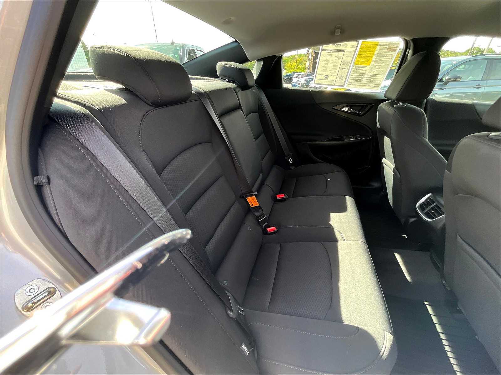 2019 Chevrolet Malibu 1LT photo 16