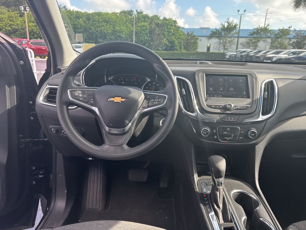 2023 Chevrolet Equinox LT photo 9