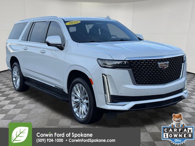 2022 Cadillac Escalade ESV Luxury's photo