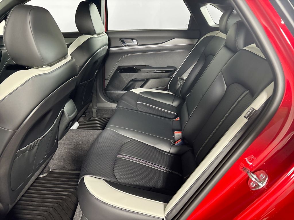 2026 Kia K5 GT-Line photo 20