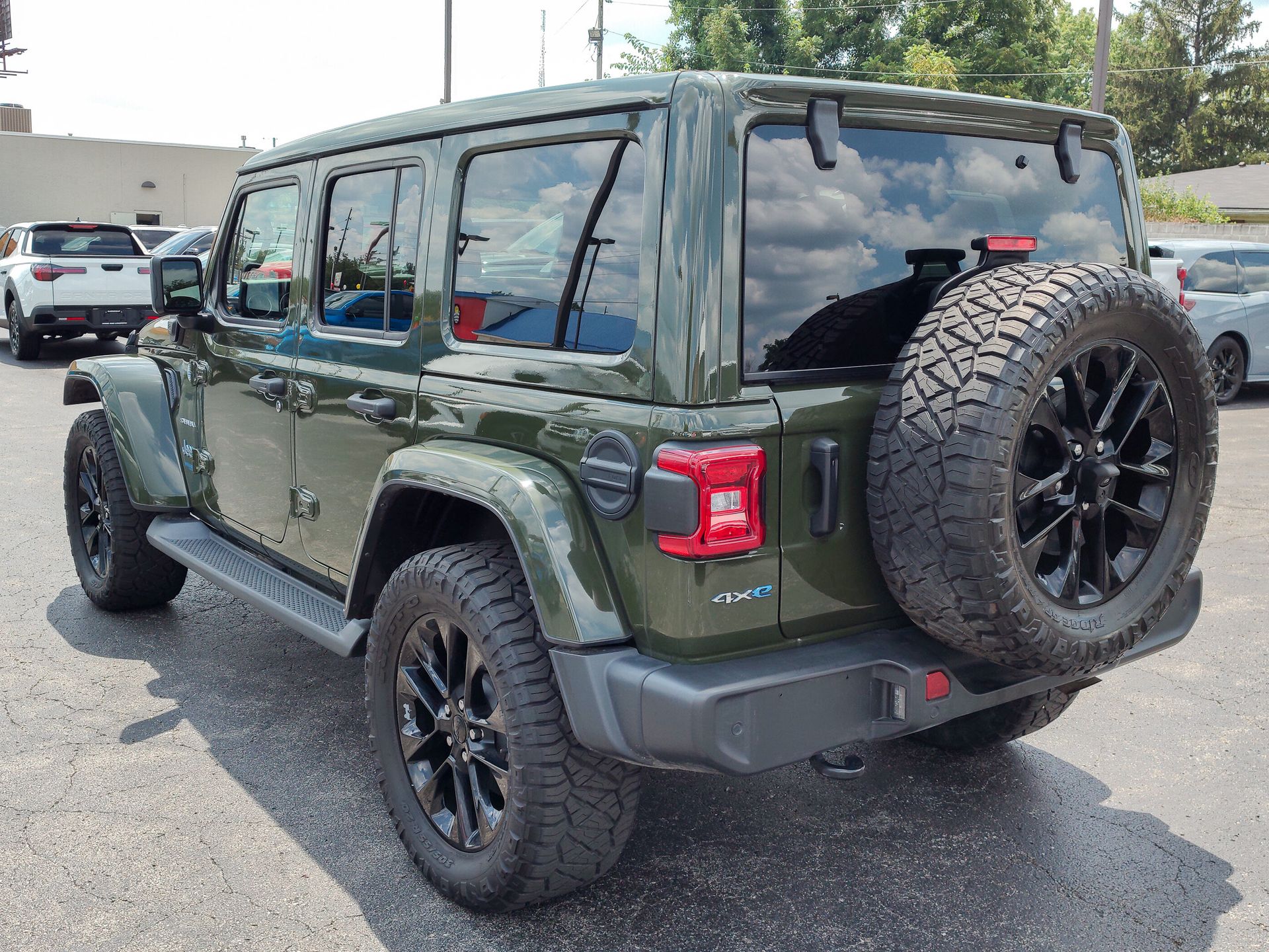 2021 Jeep Wrangler Unlimited Sahara 4xe photo 17