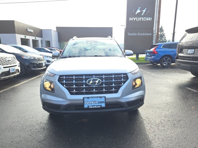 2020 Hyundai Venue SEL photo 4