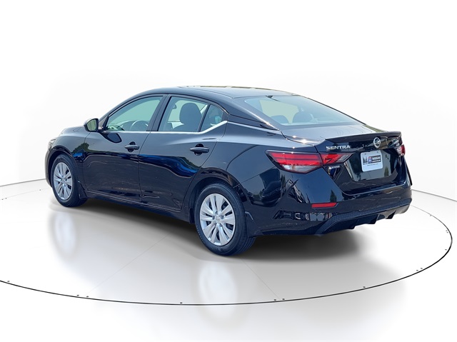 2021 Nissan Sentra S photo 3