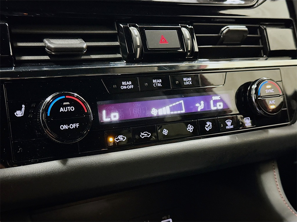 2023 Nissan Pathfinder Rock Creek photo 28