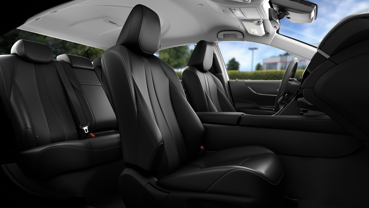 2025 Toyota Mirai XLE photo 18