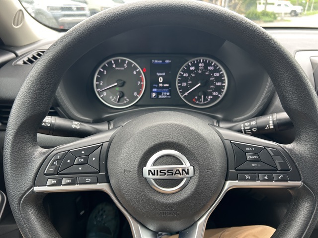 2023 Nissan Sentra S photo 11