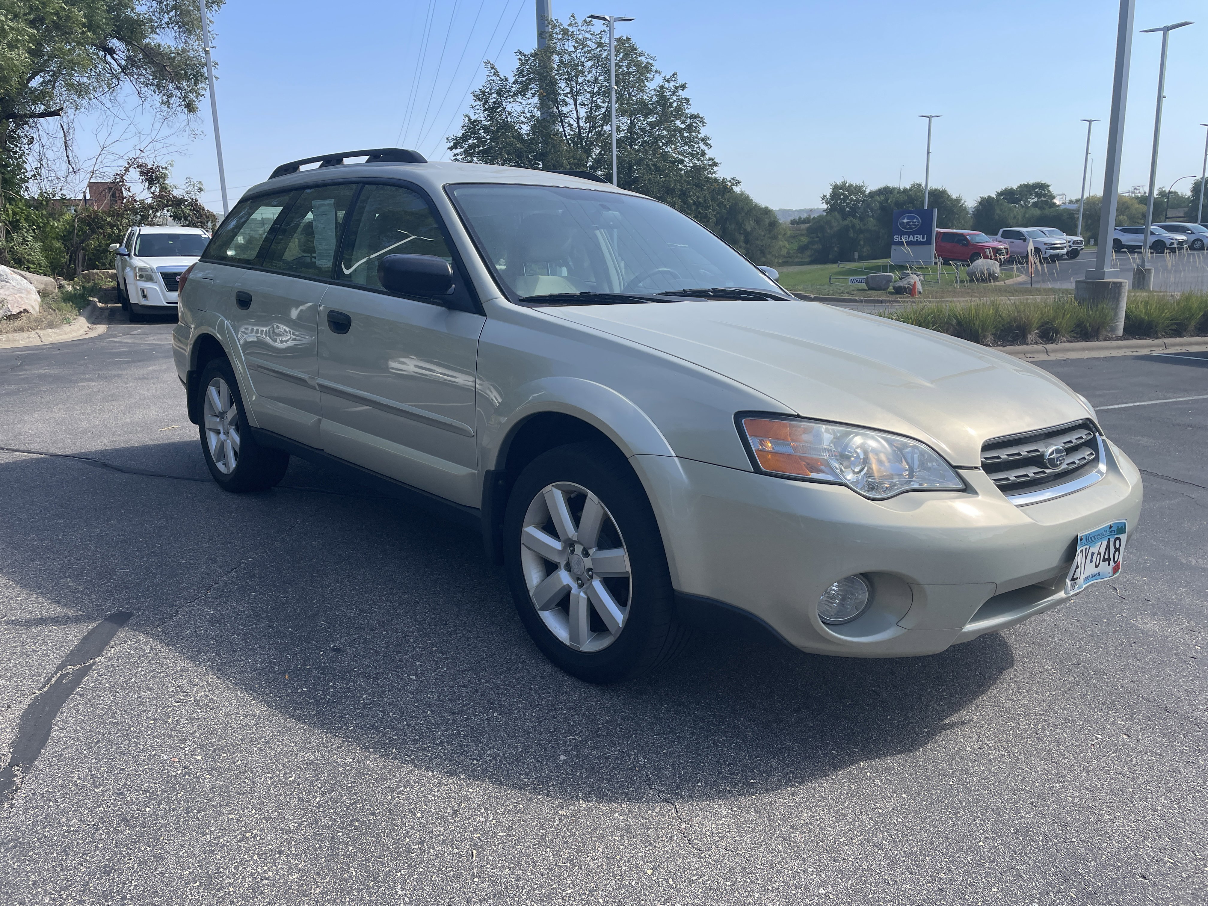 Used 2007 Subaru Outback I with VIN 4S4BP61C577310321 for sale in South Saint Paul, Minnesota