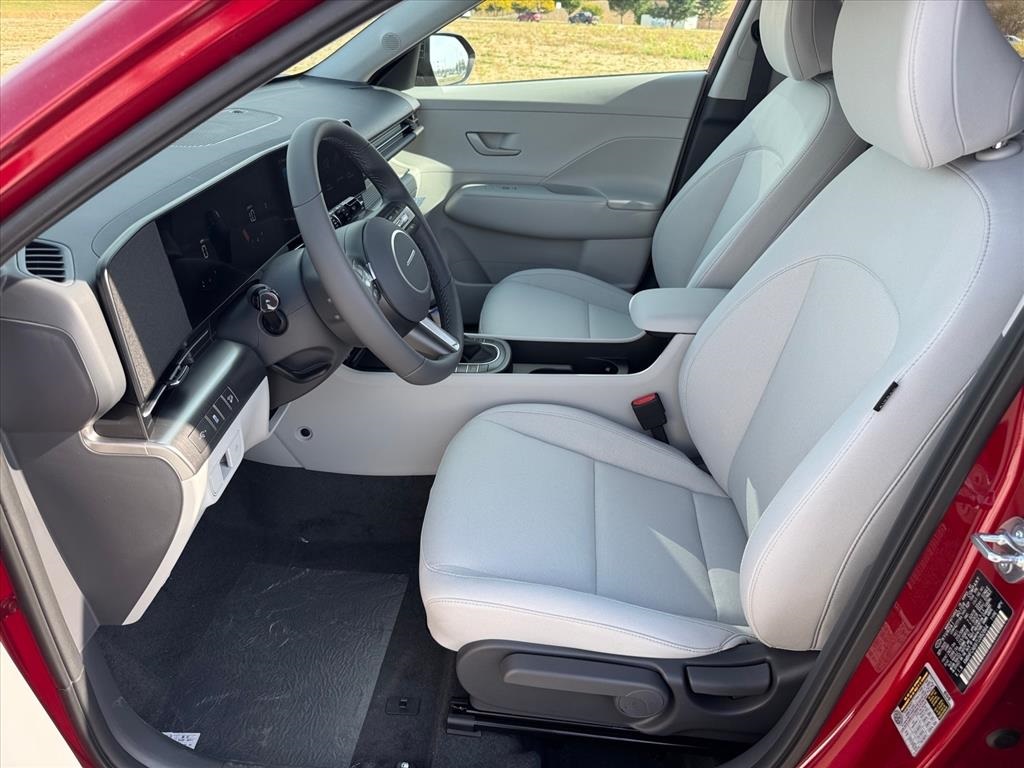 2026 Hyundai Kona SEL photo 3