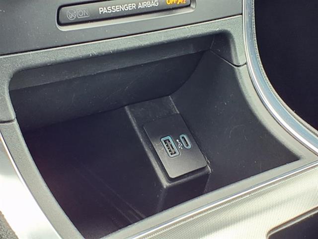2024 Ford Edge Titanium photo 11