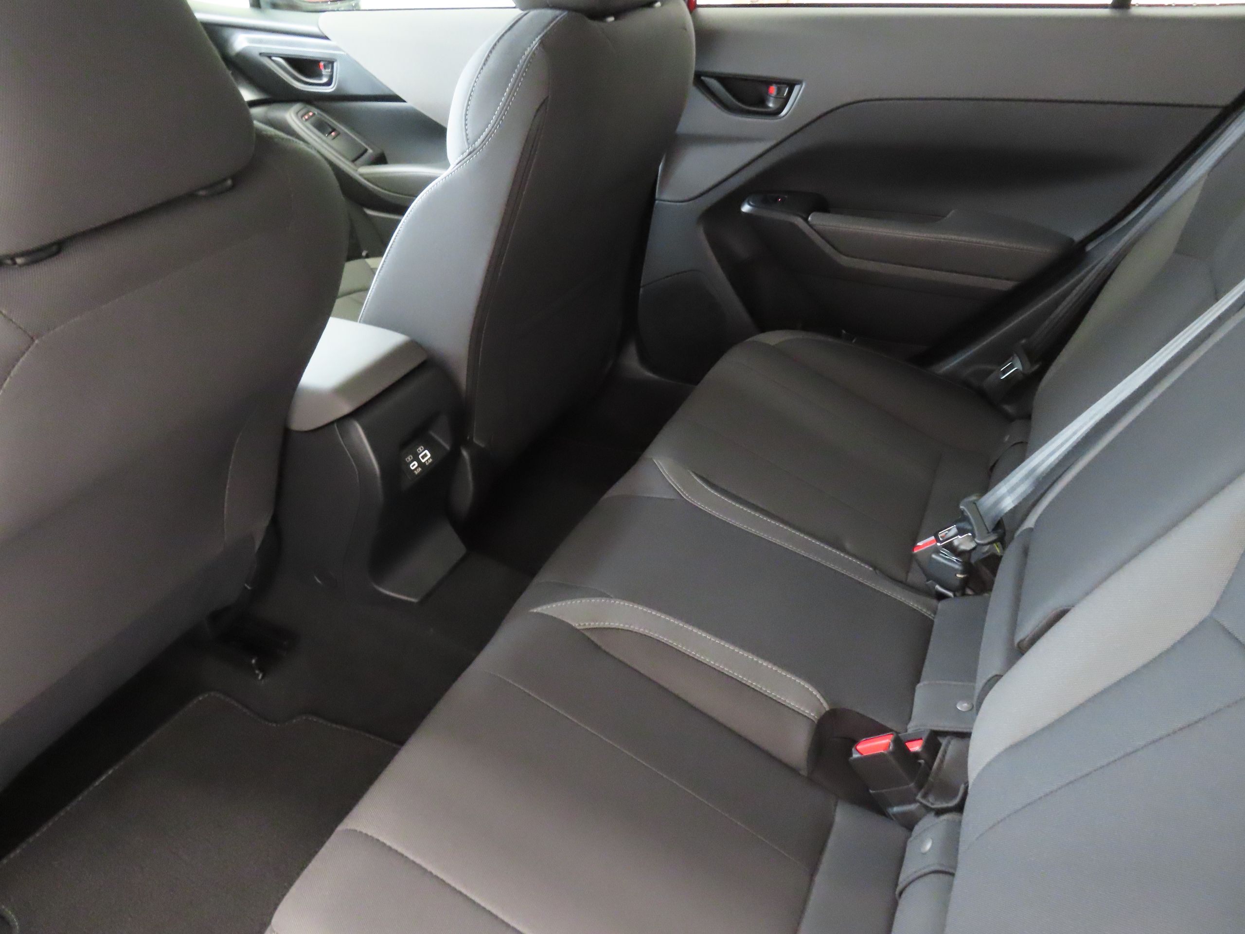 2025 Subaru Crosstrek Premium photo 18