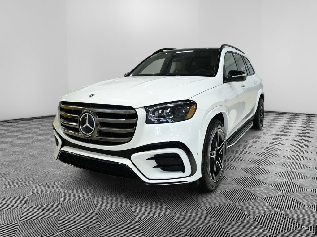 2025 Mercedes-Benz GLS Base's photo
