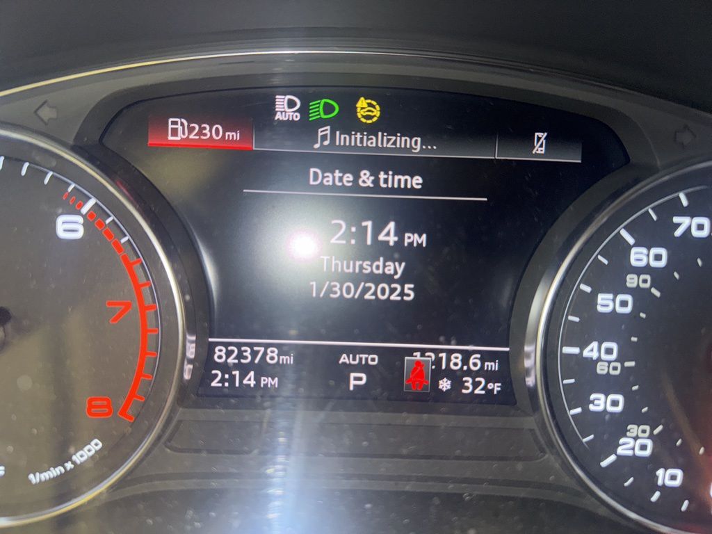 2022 Audi Q5 45 S line Premium photo 18