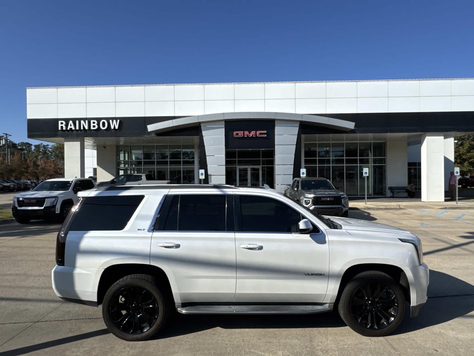2016 GMC Yukon SLT's photo