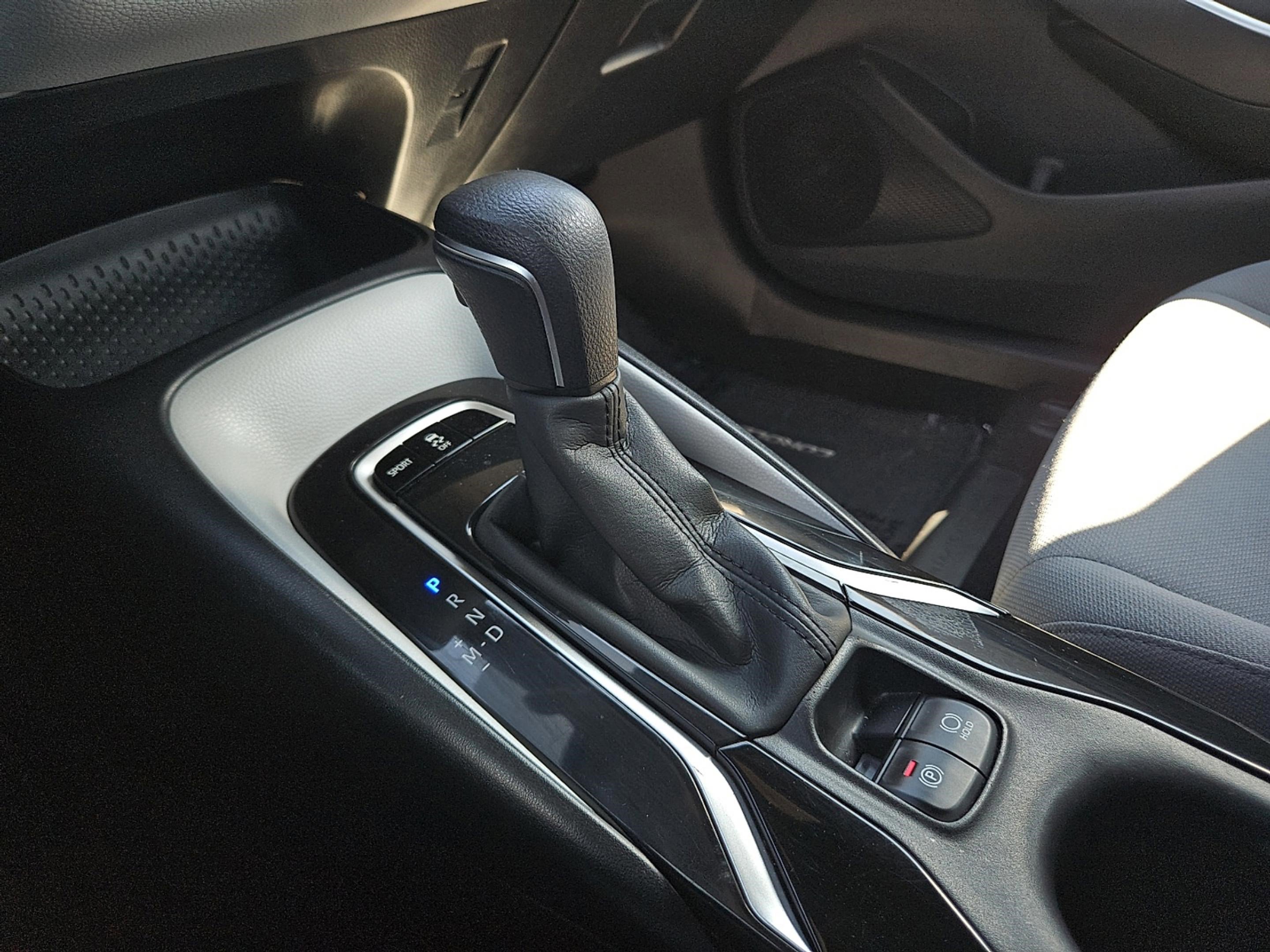 2022 Toyota Corolla SE photo 21