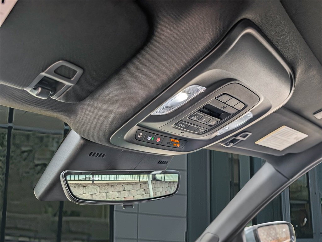 2026 Cadillac CT5 V photo 32