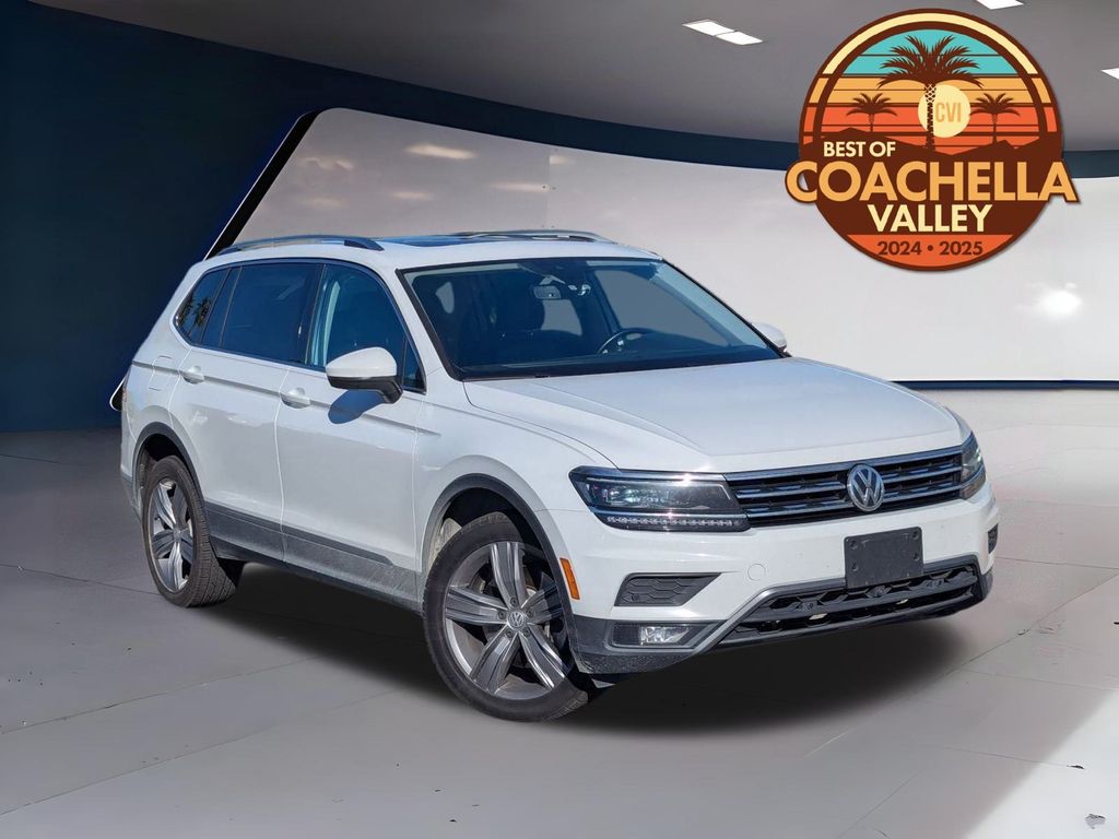 2018 Volkswagen Tiguan SEL Premium's photo