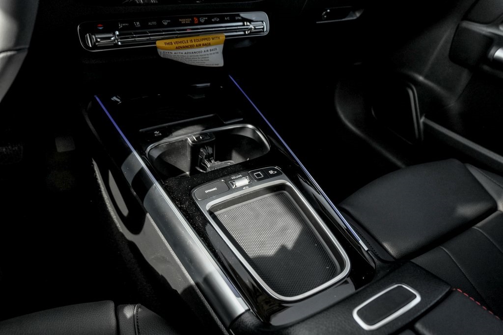 2025 Mercedes Benz GLA 250 4MATIC photo 15