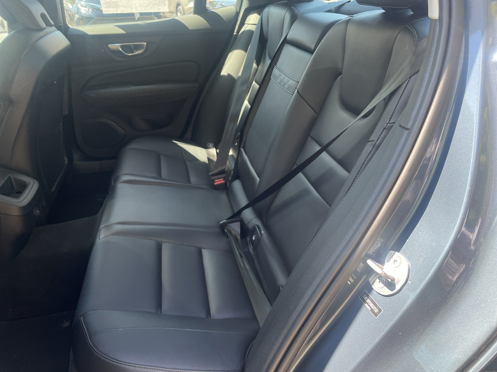 2024 Volvo S60 B5 Core photo 12