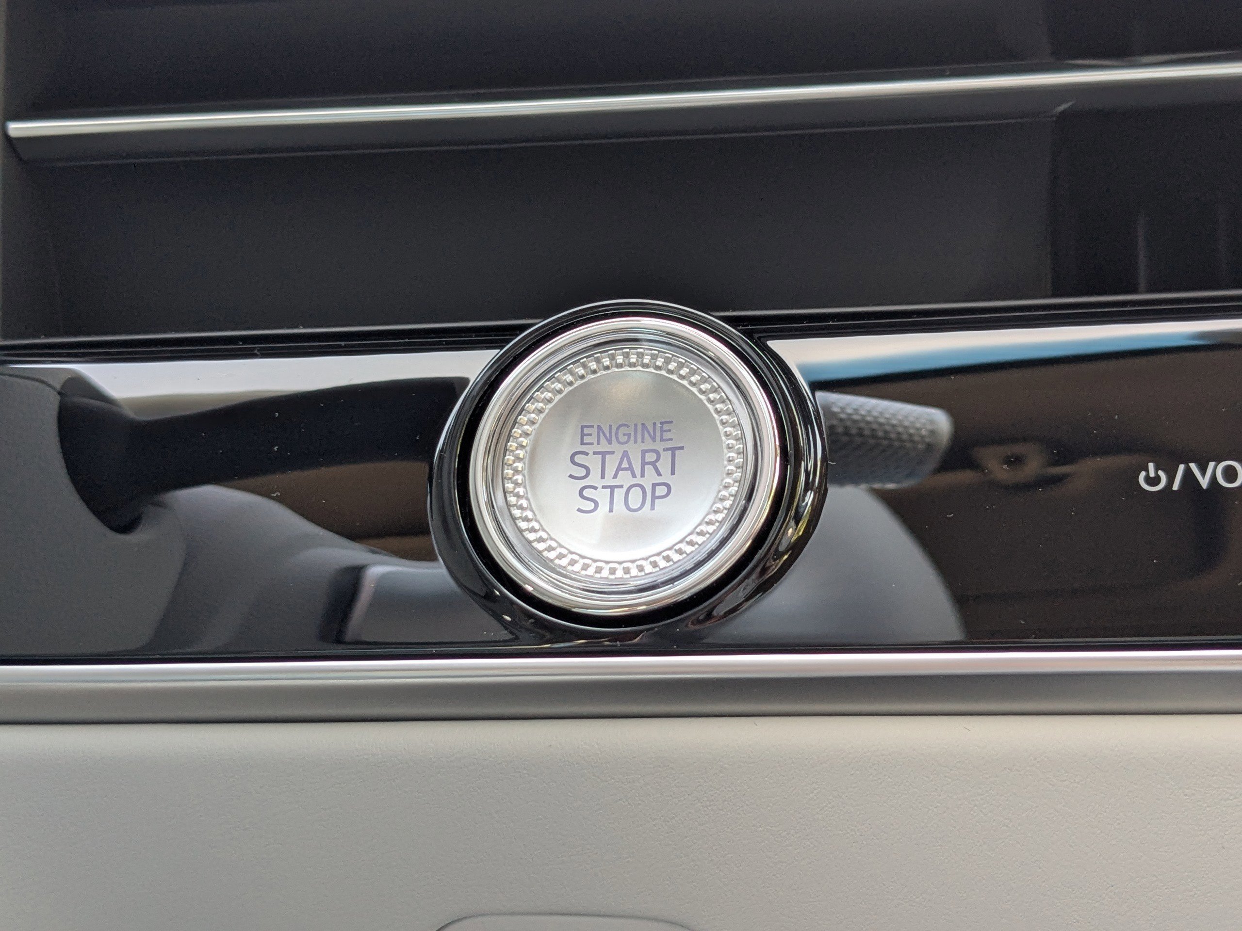 2026 Genesis GV70 2.5T Advanced photo 26