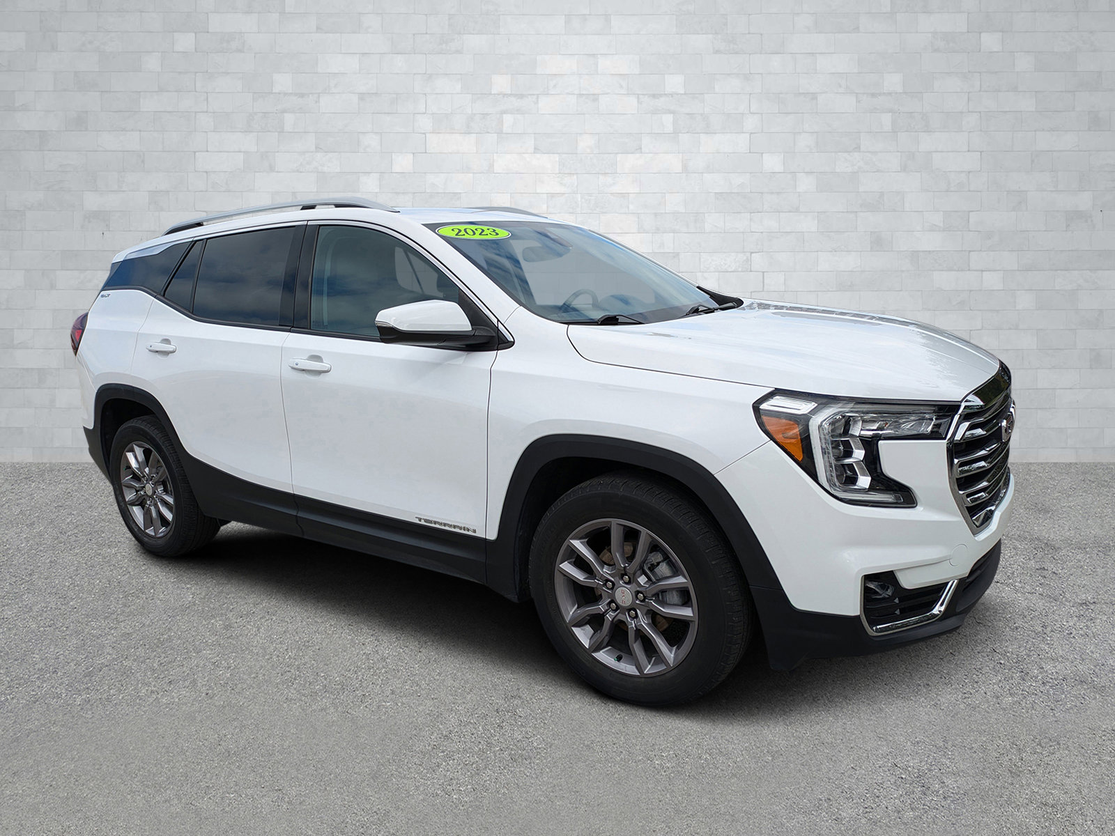 2023 GMC Terrain SLT