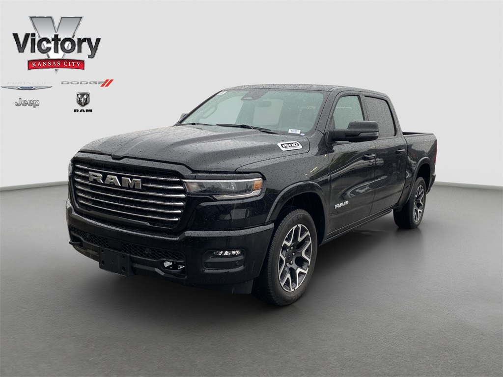 2026 Ram 1500 Laramie photo 3