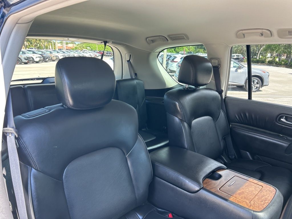 2022 Nissan Armada SL photo 41