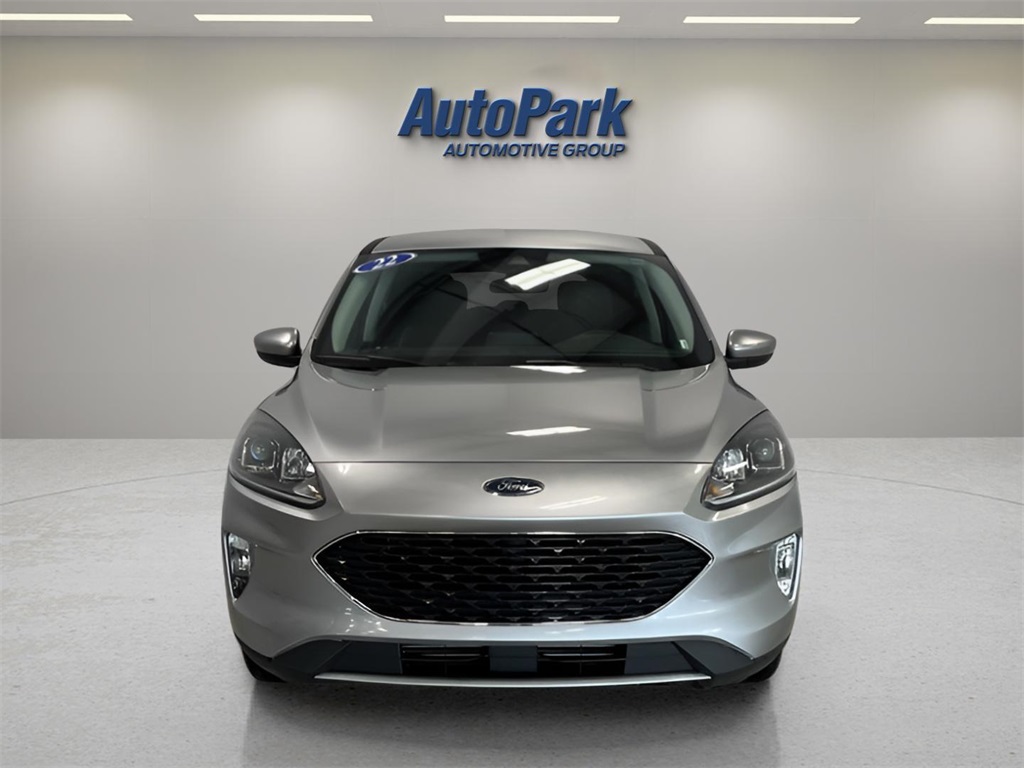 2022 Ford Escape SEL photo 2