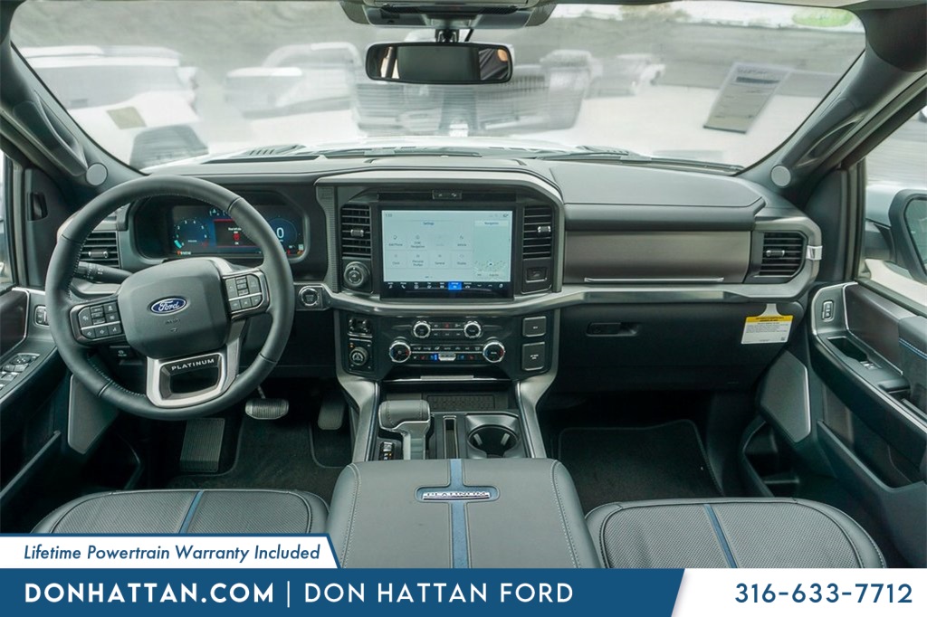2025 Ford F-150 Platinum photo 4