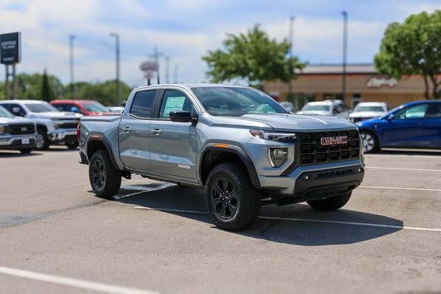 2025 GMC Canyon Elevation