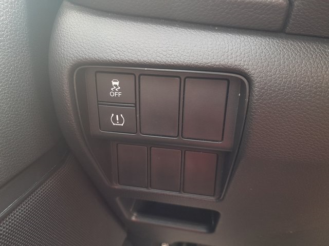 2018 Honda CR-V LX photo 15