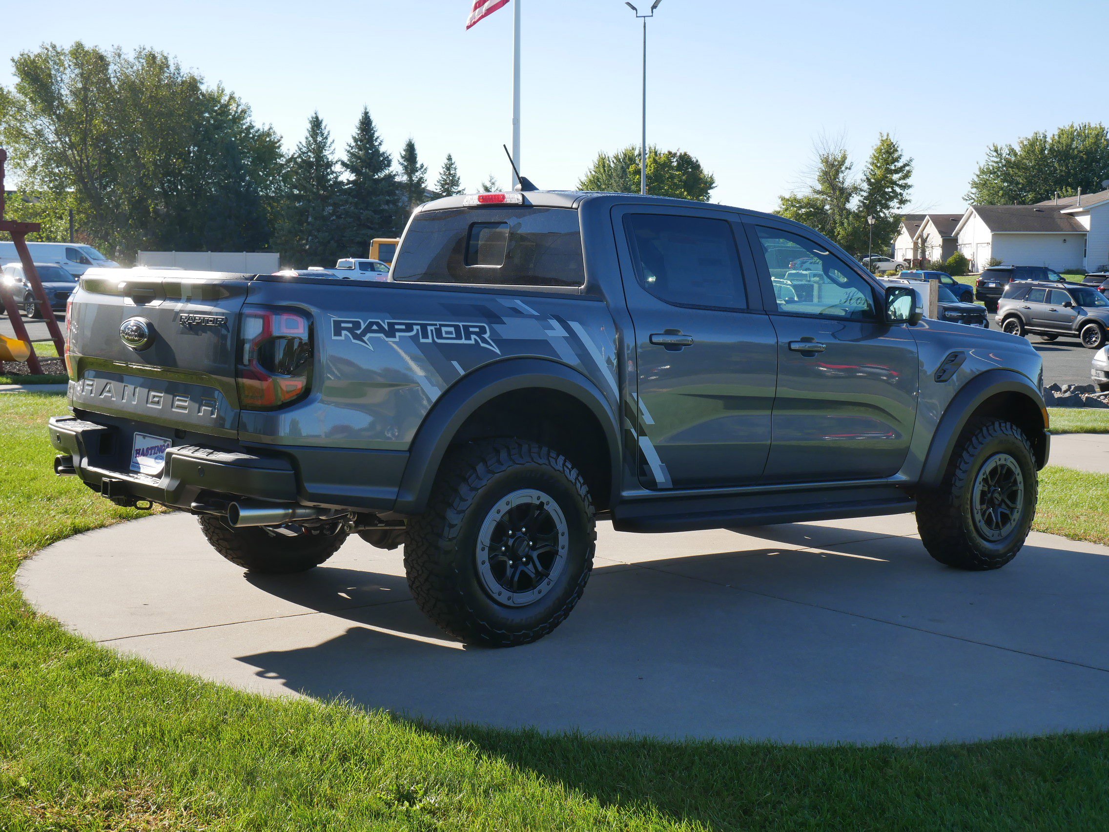 2025 Ford Ranger Raptor photo 2