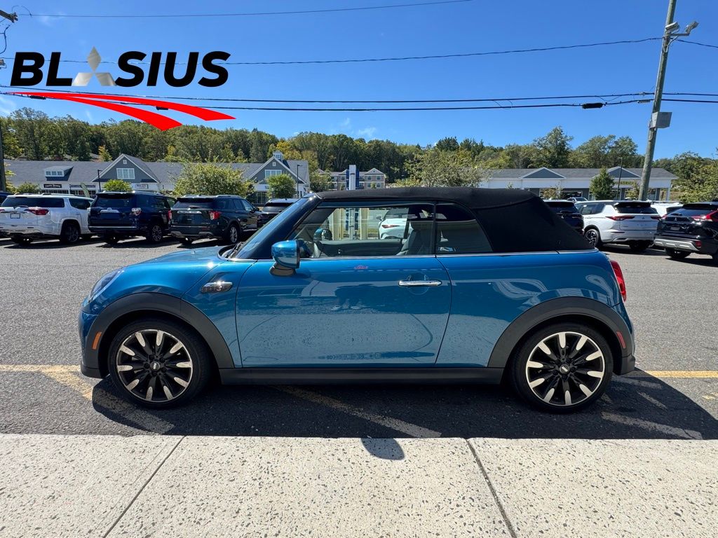 2023 Mini Cooper Convertible S photo 3