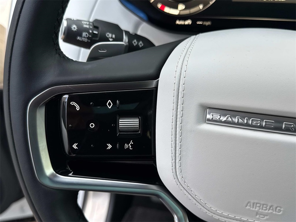 2023 Land Rover Range Rover Sport SE photo 25