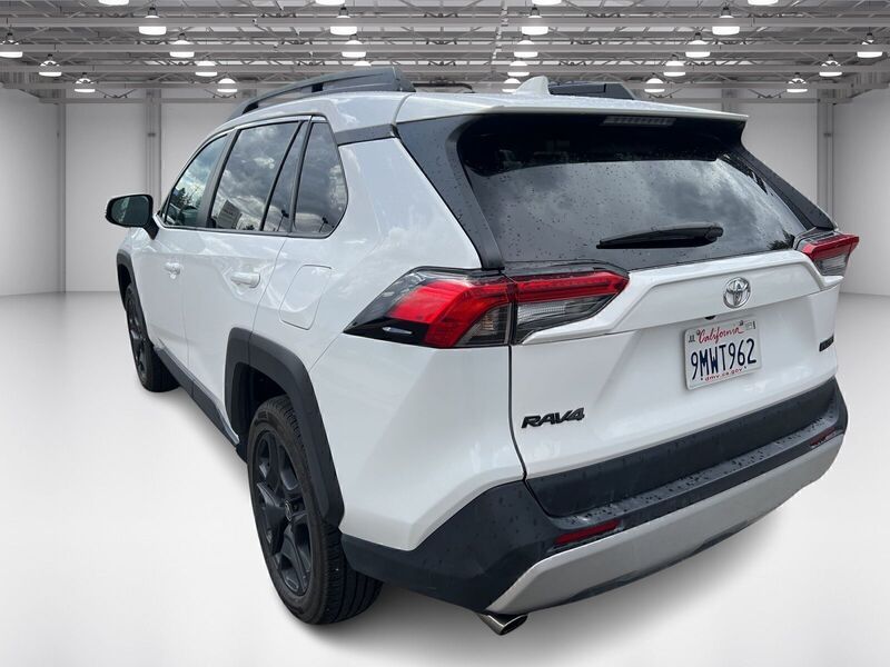 2024 Toyota RAV4 Adventure photo 7