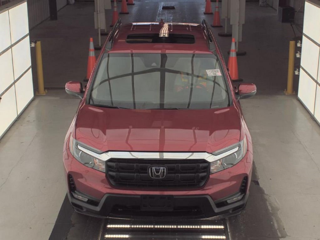 2024 Honda Ridgeline RTL photo 2