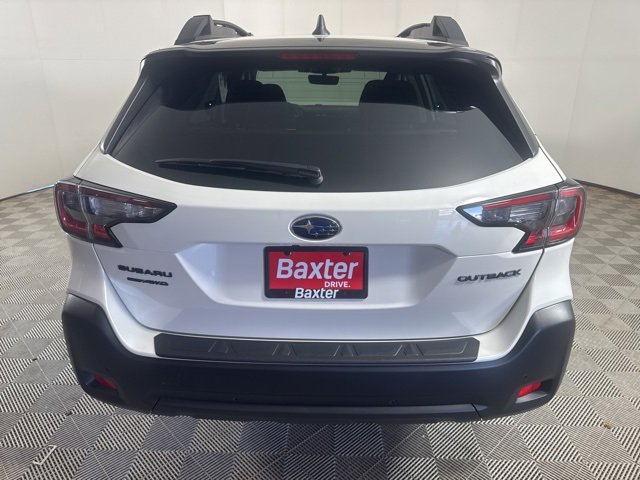 2025 Subaru Outback Onyx Edition photo 3